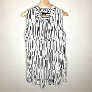 Banana Republic Black White Sleeveless Blouse
